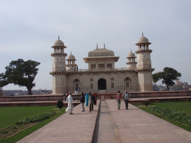 Indien Erlebnisurlaub - das Taj Mahal in Agra
