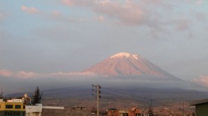 Der Vulkan Misti, Traumber über Arequipa