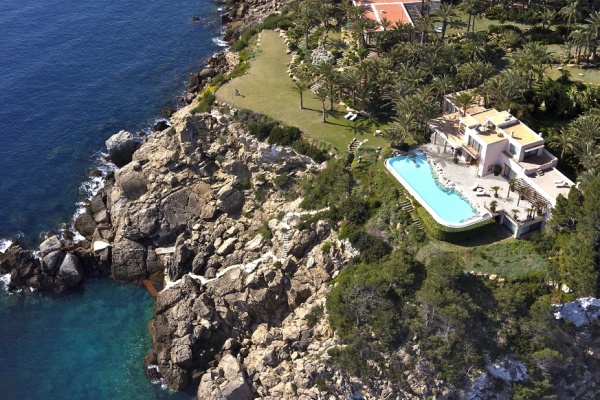 Luxus-Ferienhaus auf Ibiza in Traumlage