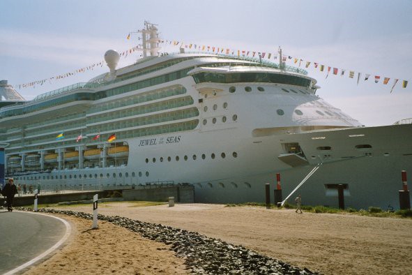 Jewel of the Seas: Erfahrungsbericht Minikreuzfahrt Hamburg - Helgoland