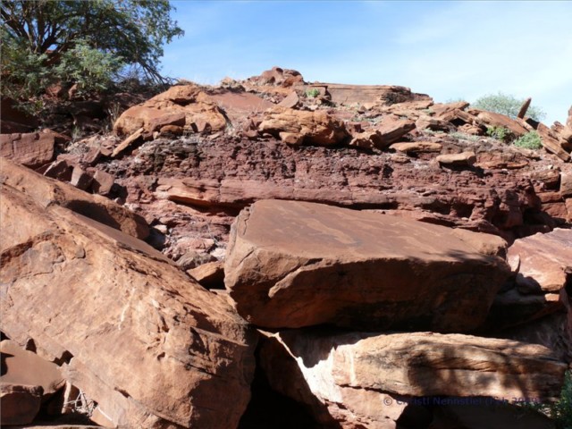 Twyfelfontein - Felsgravuren aus der Steinzeit, Verbrannter Berg, Orgelpfeifen - Das UNESCO Weltkulturerbe in Namibia