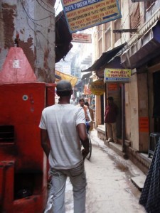 die Gassen von Varanasi