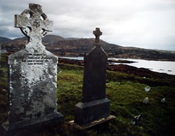 Alter Friedhof mit Meeresblick