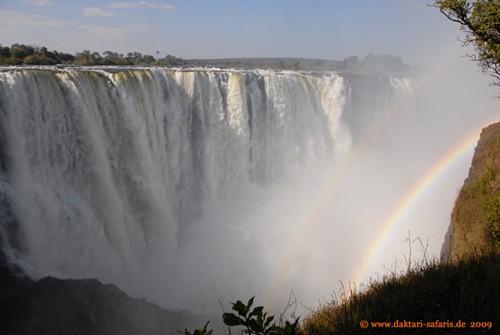 Victoria Falls, Main Falls mit Regenbögen