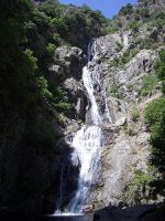 Ein spektakulärer Wasserfall im Aspromonte-Gebirge