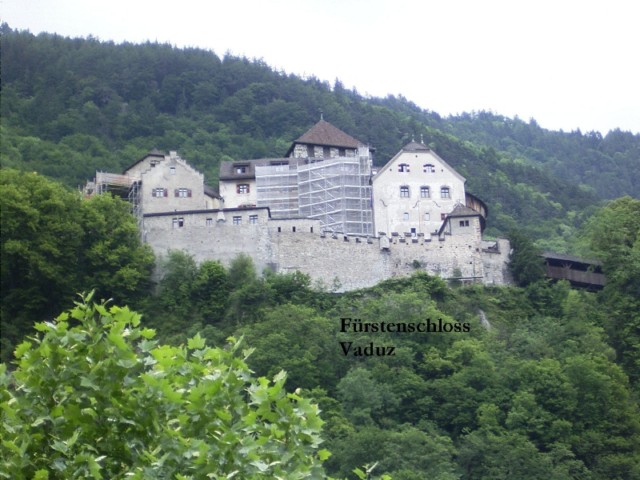 Klassenfahrt ins Dreiländereck: Teamgeist - Herausforderung - atemberaubende Bergwelt