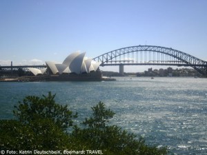 Sydneys Wahrzeichen - die Oper und die Harbour Bridge