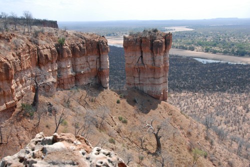 Gonarezhou National Park - view from Chilojo Cliffs