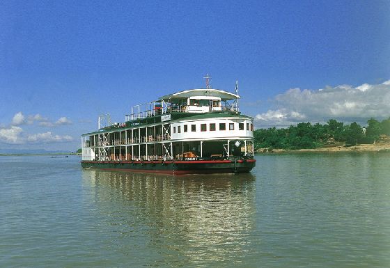 Die RV Orient Pandaw - Flusskreuzfahrt und Luxus auf Borneo 