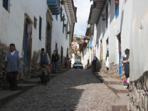 schmale Gasse in Cusco