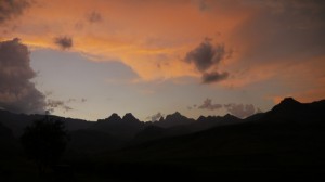 Sonnenuntergang in den Drakensbergen