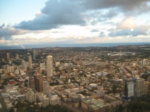 Panorama aus dem Sydney Tower auf die Stadt