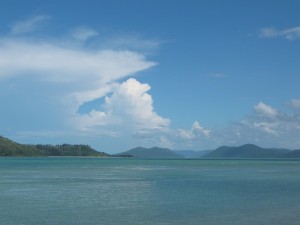 Panorama von Daydream-Island auf die benachbarten Inseln der Whitsunday Islands