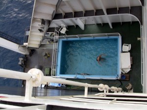Swimming Pool auf der Frachtschiffreise