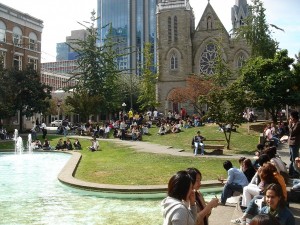 Pause an der frischen Luft während des Vancouver Sprachkurses