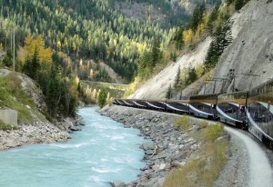 Während der Zugfahrt mit dem Rocky Mountaineer, Kanada