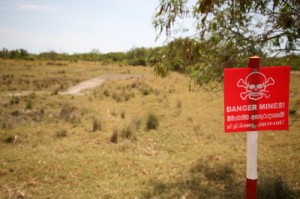 Minen-Warnschild in Jaffna