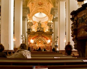 die Gnadenkapelle im Westteil der Basilika