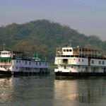 Flusskreuzfahrt auf dem Brahmaputra durch Assam, Indien