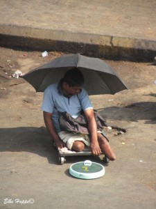 das Leben in Indien ist schwer, vor allem mit einer Behinderung
