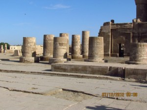 Säulen Sobek Tempel
