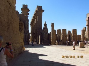 Platz im Luxor Tempel