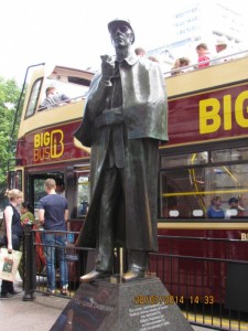 Sherlock Holmes Bond Street