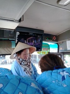 Fahrgäste auf dem Weg nach Vinh Long