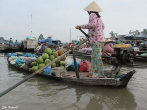 Handel auf dem Fluss bei Can Tho