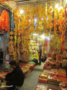 die chinesischen Farben für Reichtum, Glück und Harmonie