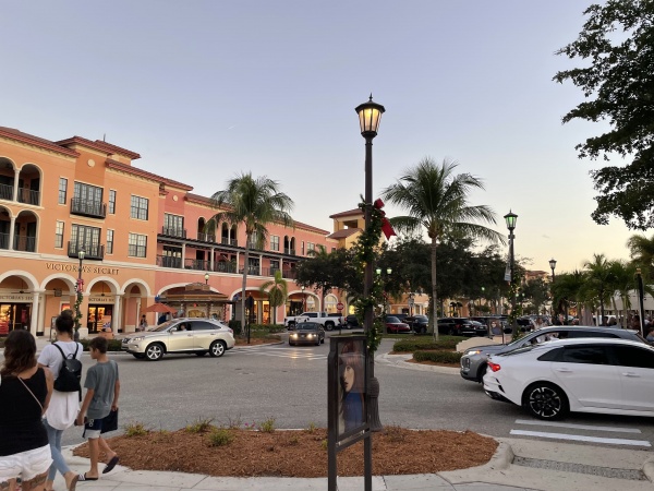 Shopping Cape Coral